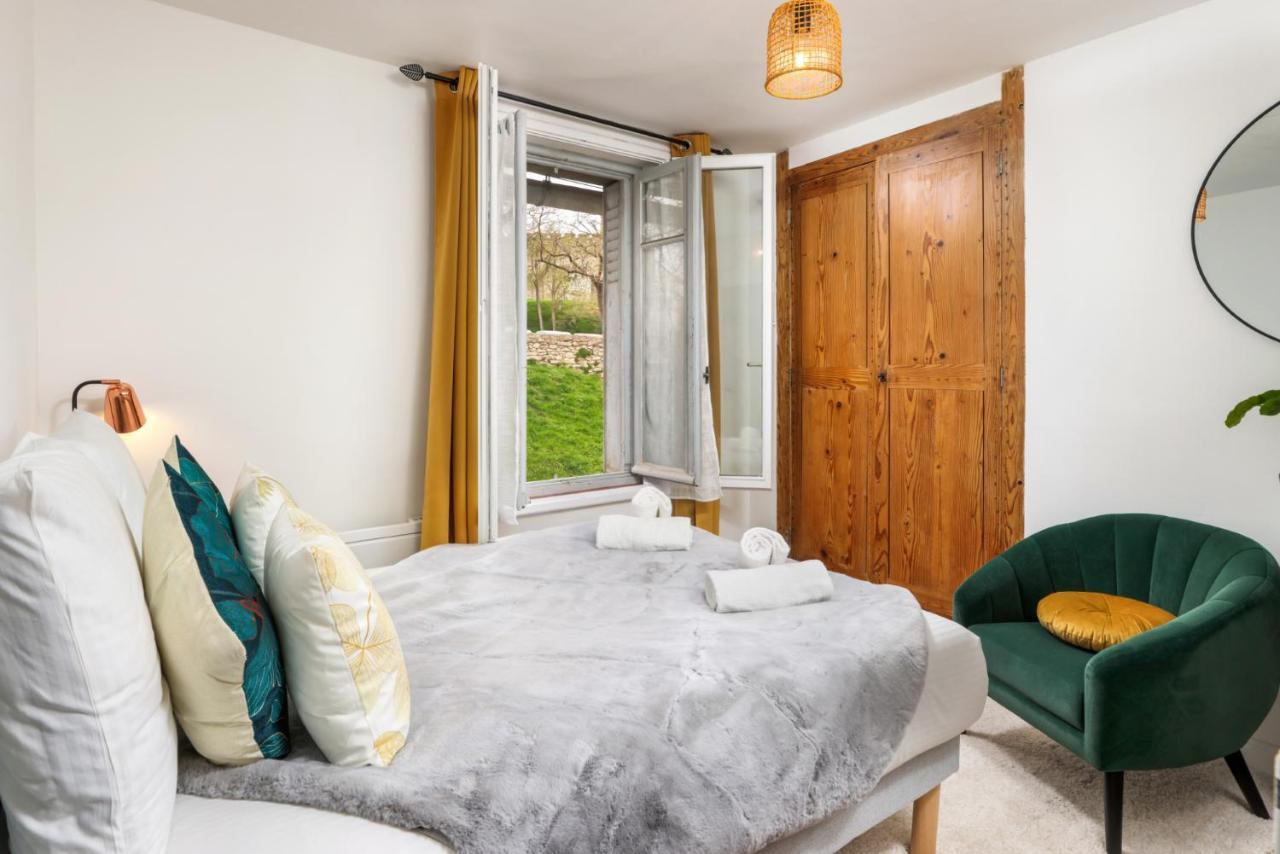 Апартаменты Le Pied A Terre De La Cite - Parking Au Pied De La Cite Каркассон Экстерьер фото