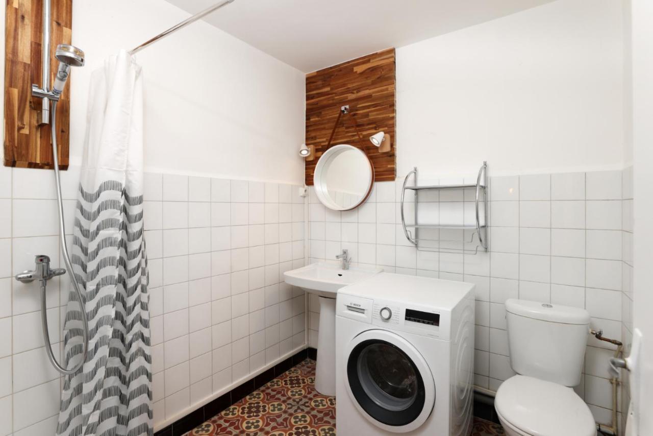 Апартаменты Le Pied A Terre De La Cite - Parking Au Pied De La Cite Каркассон Экстерьер фото